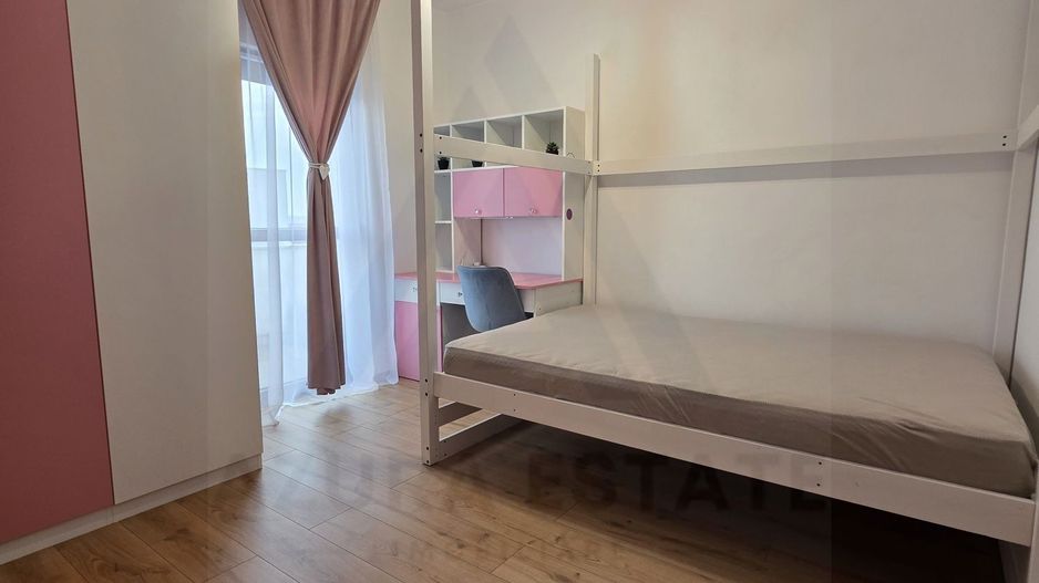 Penthouse spatios 80 mp utili 2 balcoane si terasa parcare Selimbar - Poză 7