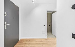 Apartament Modern cu 2 Camere și Terasă – Iris - Poză 5