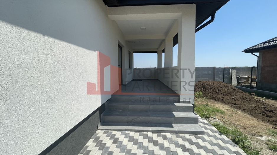 Casa în comuna Sabareni, judetul Giurgiu. - Poză 6