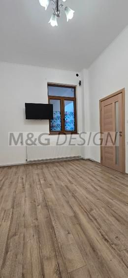 Apartament 1 camera zona Fabric curte comuna - Poză 1