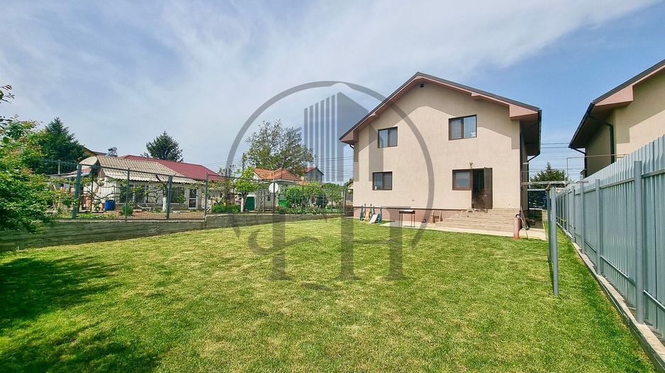 VANDUT/ SOLD - Casa / Vila de vanzare Valu lui Traian - Poză 24