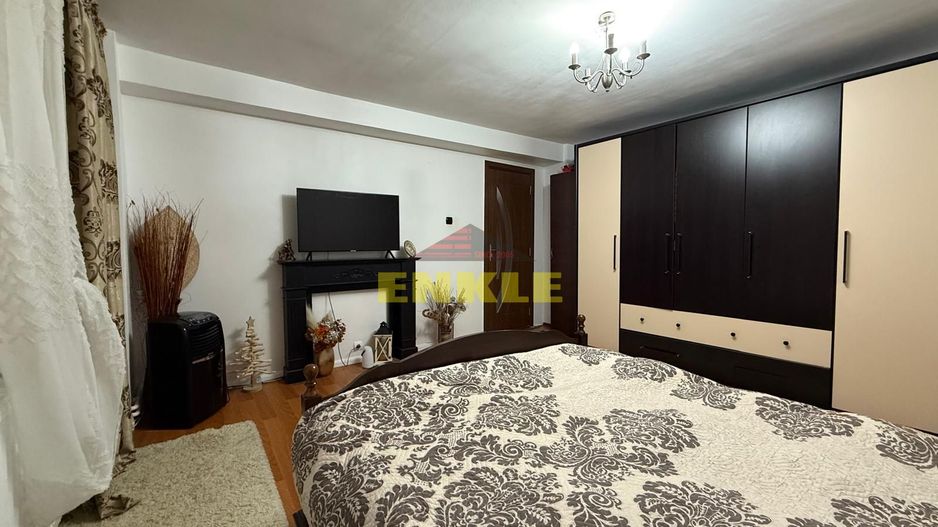 De vanzare apartament + teren generos în apropiere - Poză 7