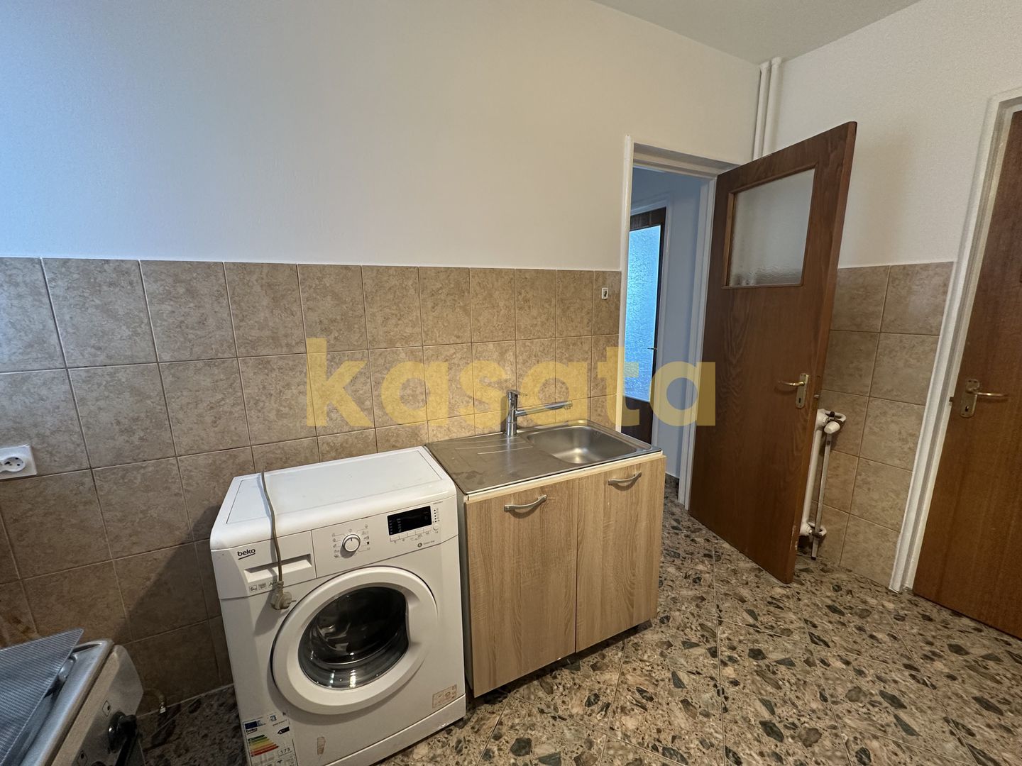 2 Camere | Renovat| Toate mijloacele de transport | Etaj Intermediar - Poză 7