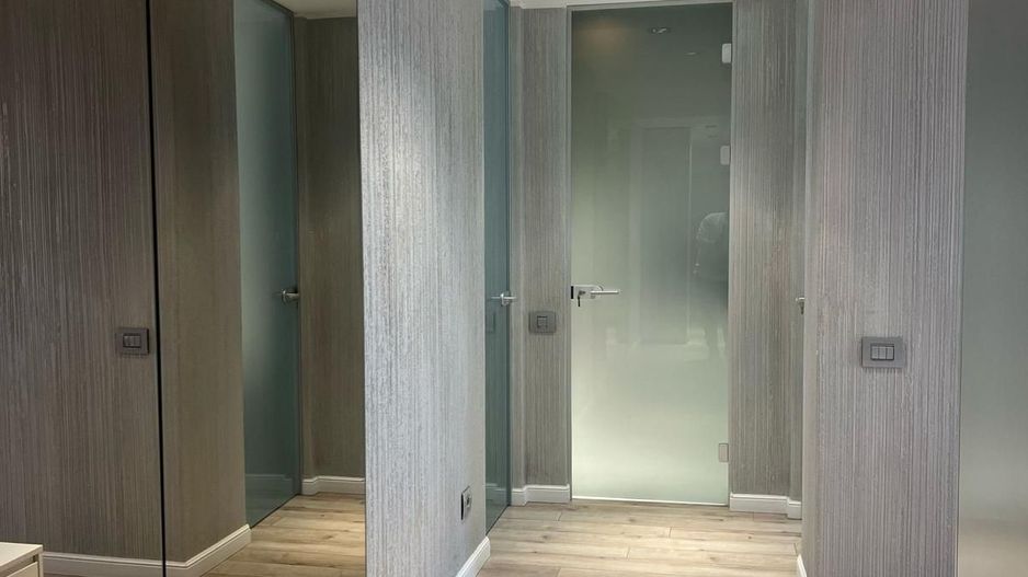 Apartament OTOPENI Central 3 camere LUX, parcare SUBTERANA - Poză 4