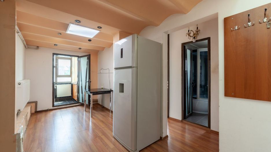 APARTAMENT DECOMANDAT - TRIVALE - ETAJ INTERMEDIAR - Poză 5