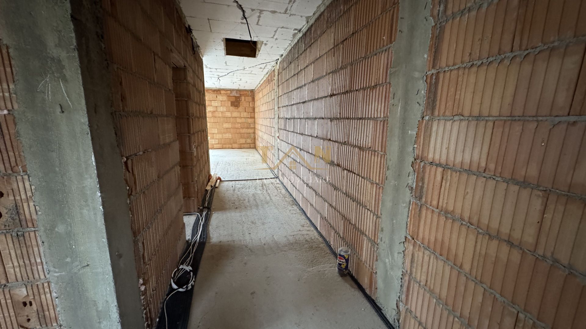 Duplex cu 3 camere, 80 mp utili Mosnita Veche - Poză 9