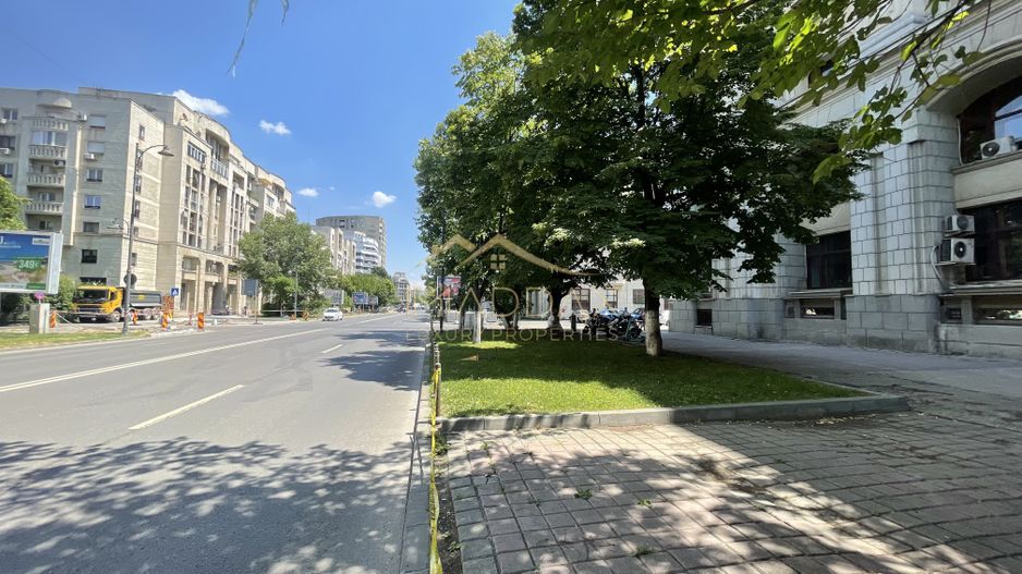 Spatiu Comercial Premium**Stradal**155 mp utili//Palatul Parlamentului - Poză 3