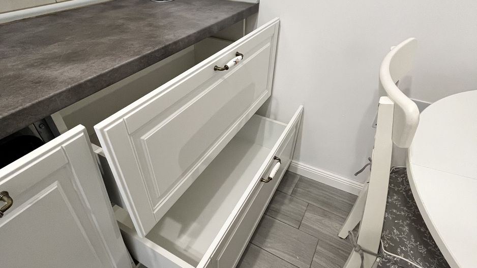 Studio bine compartimentat, parcare, complet mobilat, renovat, mutare imediata - Poză 13