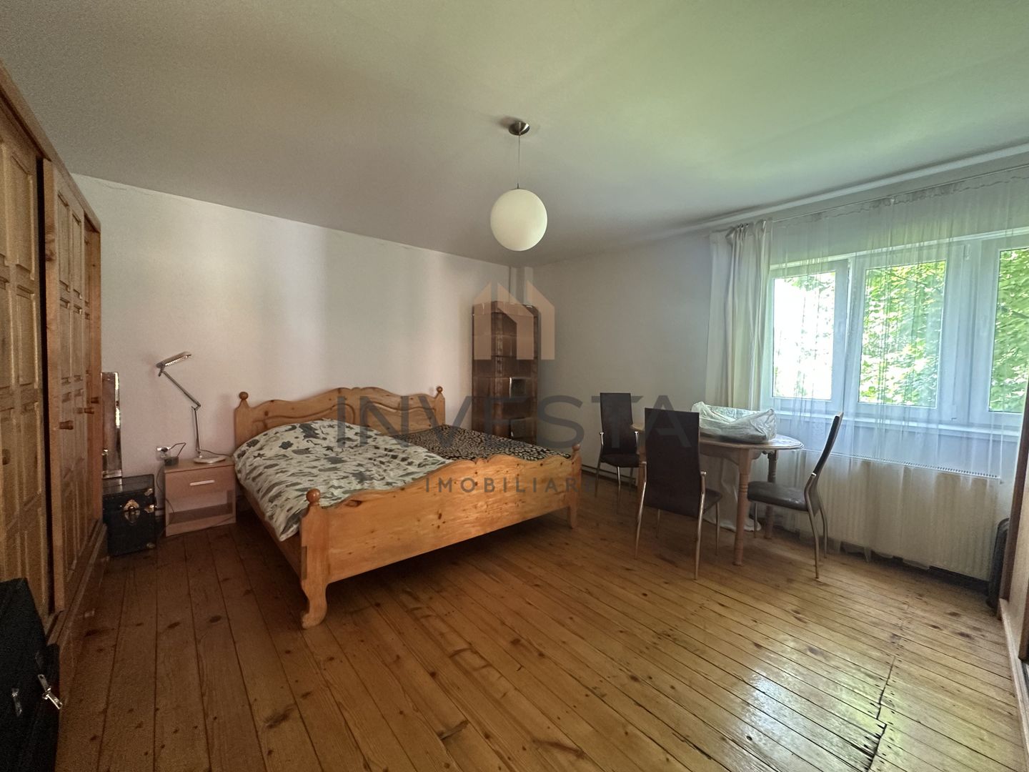 Casă cu teren de 890 mp/ Cartier Gruia - Poză 2