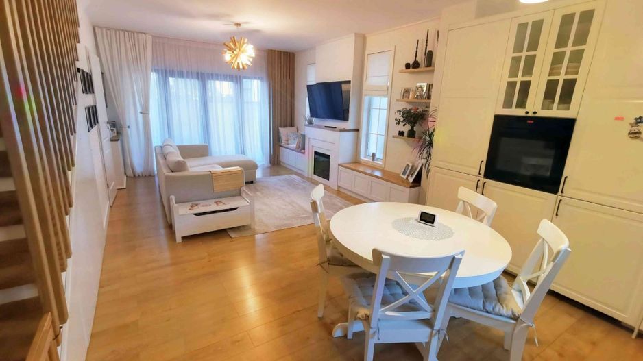 Casă tip duplex de vânzare | Tunari | Acces direct la pădure - Poză 1
