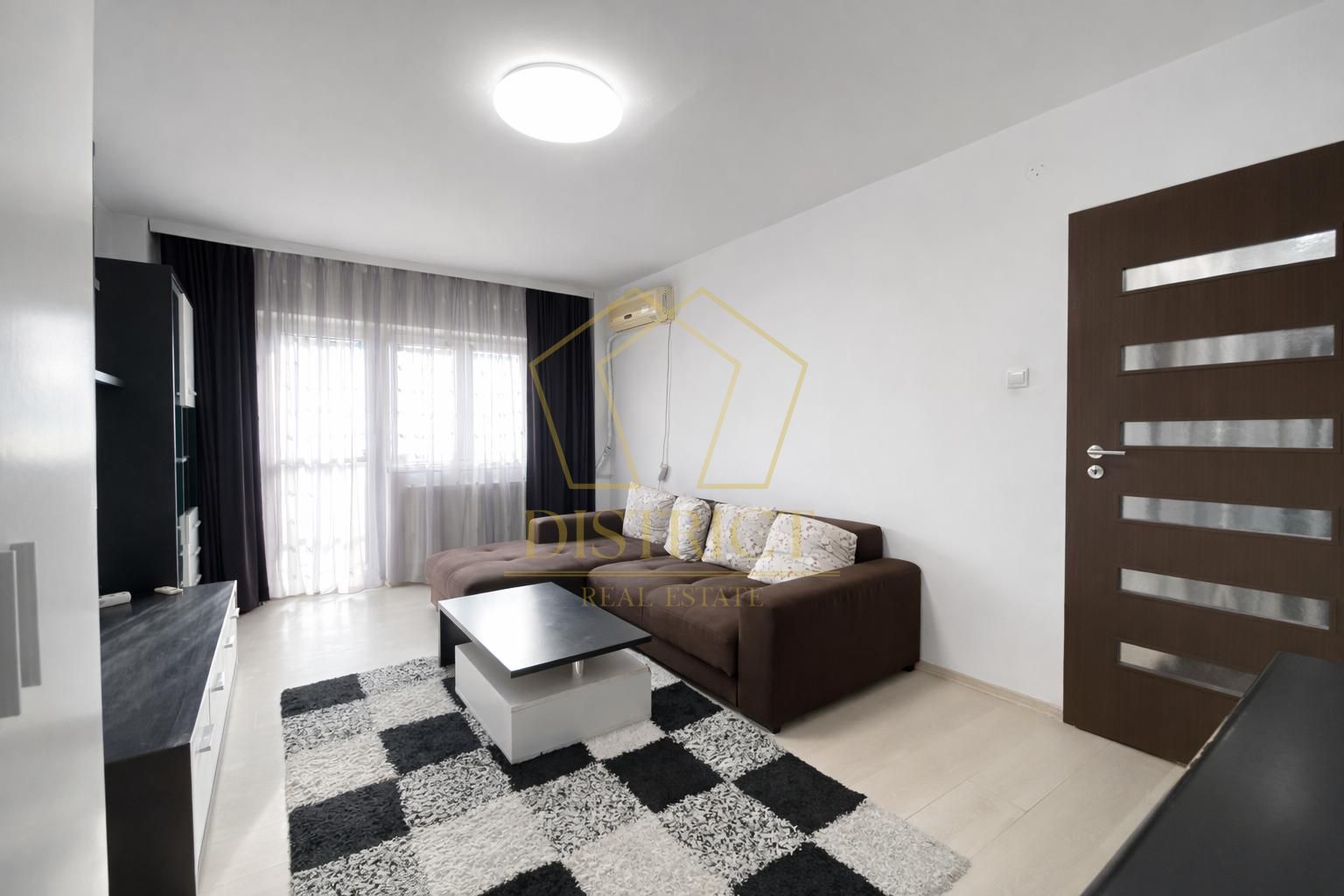 Apartament cu 2 camere | Dacia - Poză 1