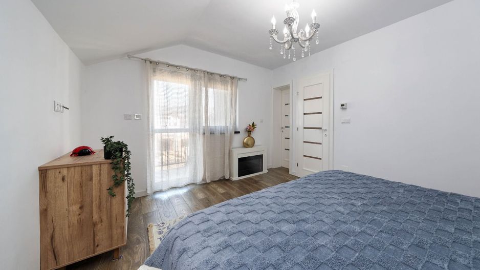 Casă Individuală Modernă de Vânzare | Sânpetru, Brașov - Poză 26