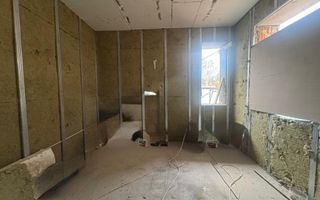 Vila solidă cu potential mutiplu 5 camere + teren || Piața Romană–Polonă - Poză 9