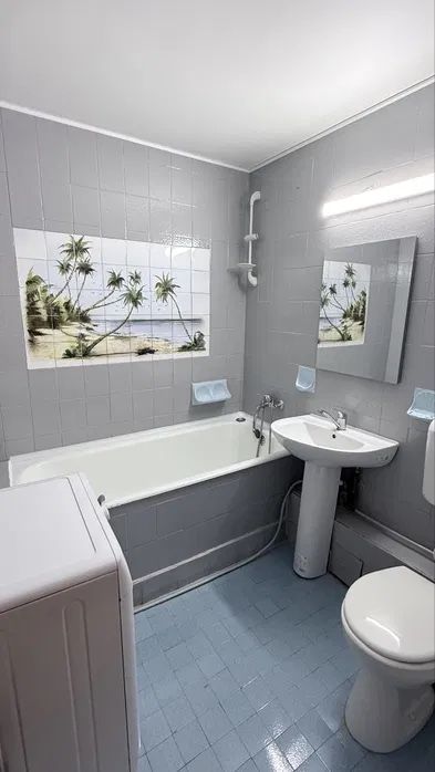 AP. 3 CAMERE GORJULUI, DOG-FRIENDLY, PARCARE INCLUSA, METROU 3 MINUTE - Poză 9