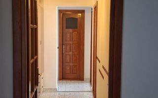 Apartament cu 3 camere decomandat, ultracentral, 72 mp, Pașcani - Poză 1