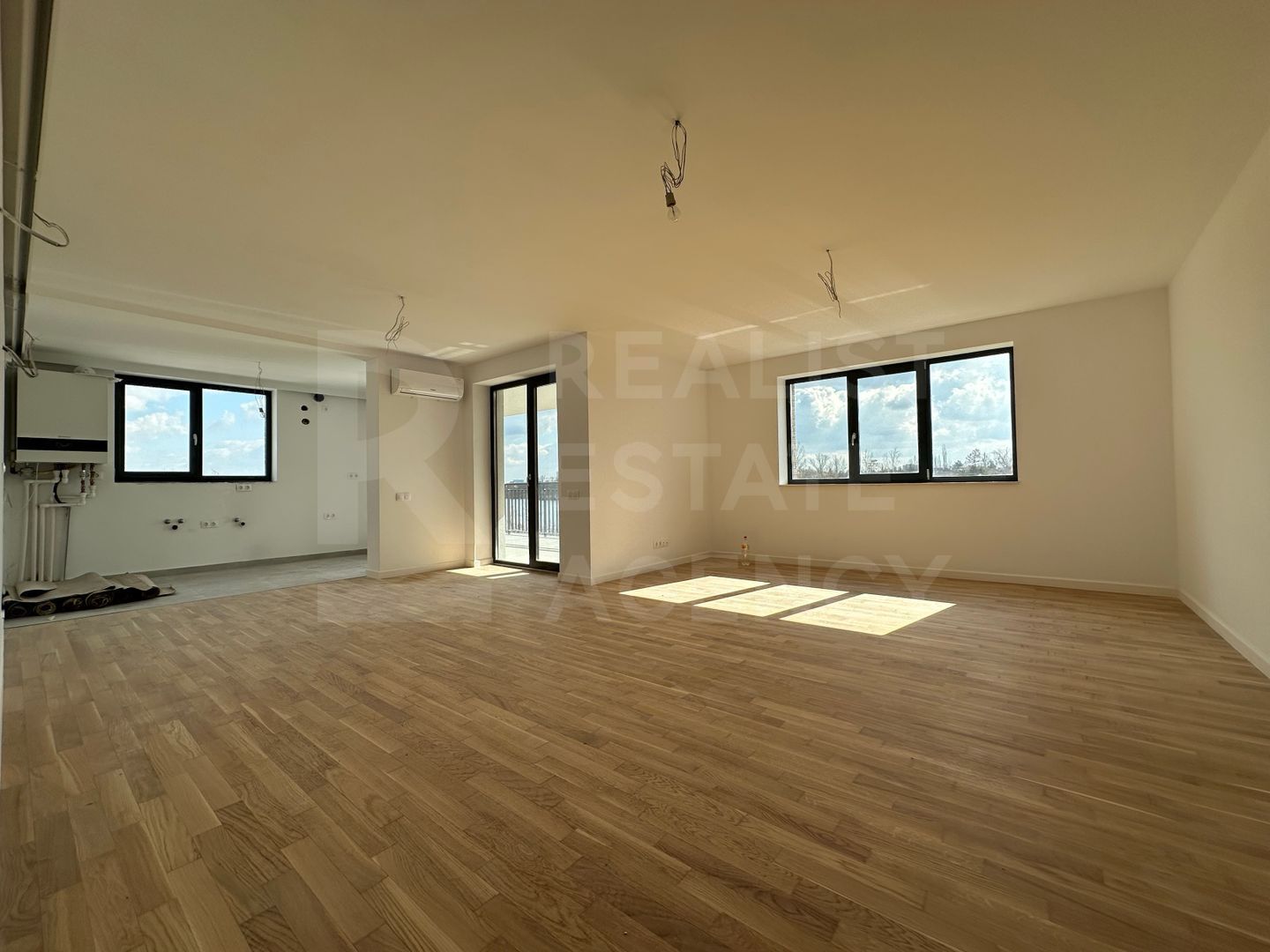 Vânzare, apartament, 3 camere, zona Sisești, București - Poză 3