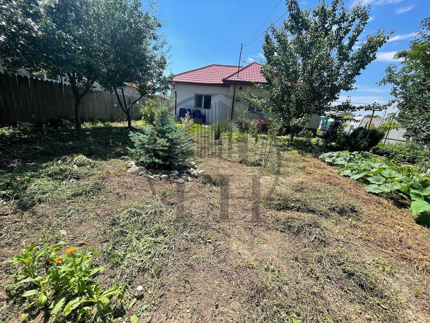 SOLD/ VANDUT  Casă / Vilă cu 2 camere de vânzare - Poză 4