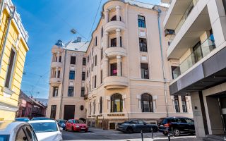 Apartament cu 2 camere în Palatul Bohuș - 0% COMISION - Poză 1