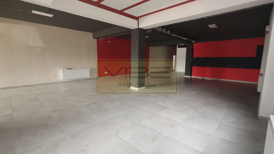 Spatiu comercial  la bulevard- 200 mp / 308 mp ! - Poză 2