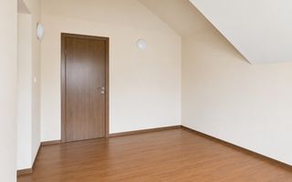 Casă individuală spațioasă cu teren de 987 mp | Ideală pentru locuință - Poză 4