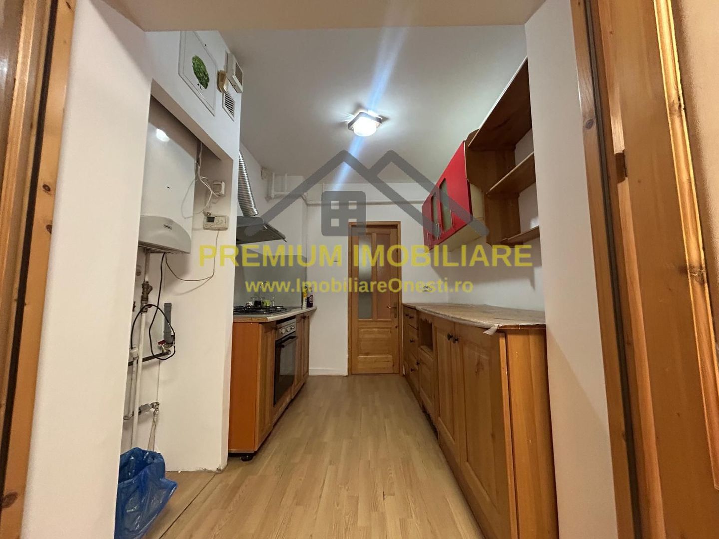 Apartament 3 camere, 100 mp, ultracentral – ideal birouri - Poză 6