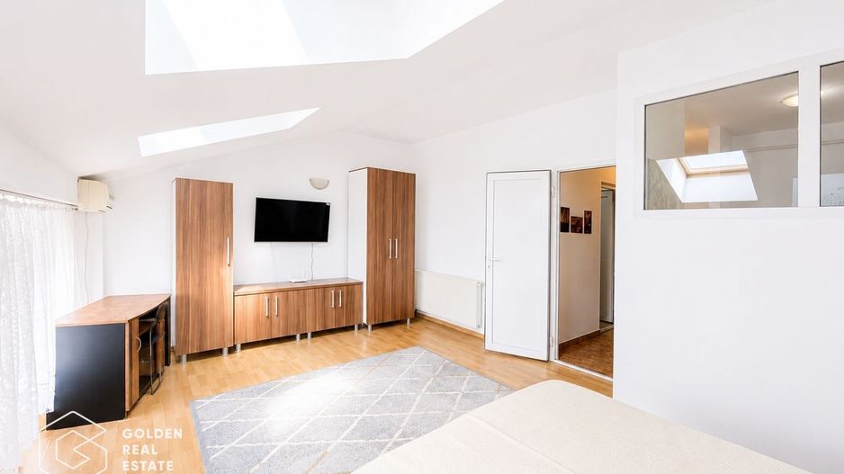 Apartament cu o camera, etaj 4, zona Micalaca - Poză 1