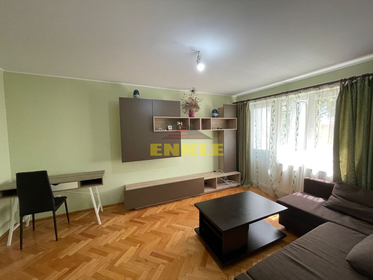 De inchiriat apartament cu doua camere, zona Unirii - Poză 1