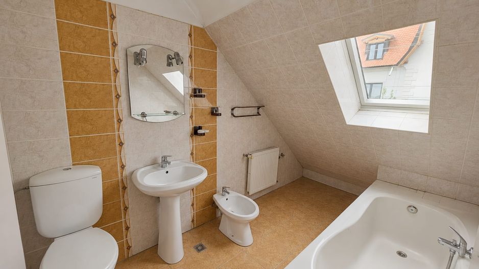 0 % comision, Casa individuala spatioasa cu teren de 539 mp, Gruia - Poză 9
