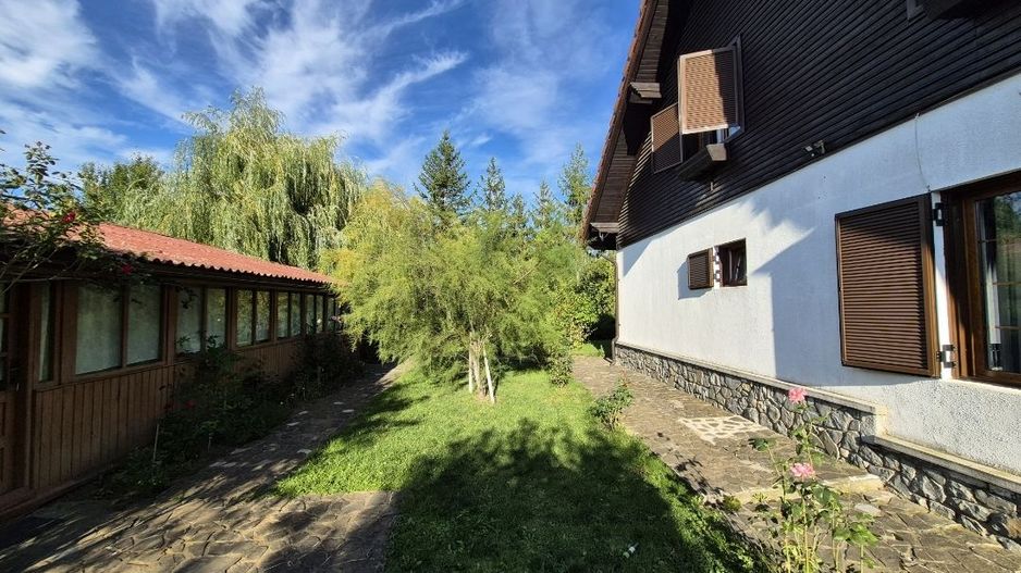 Cabana de lemn cu fundatie 86 mp+ livada pomi fructiferi+teren 847 mp - Poză 15