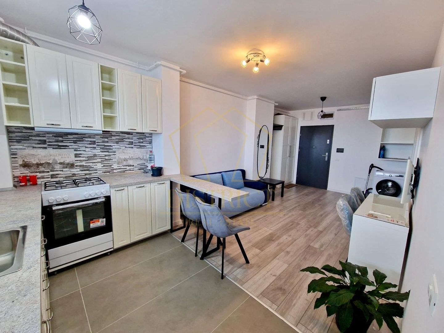 Apartament spatios cu 2 camere | XCity Tower 3 | Torontalului - Poză 1