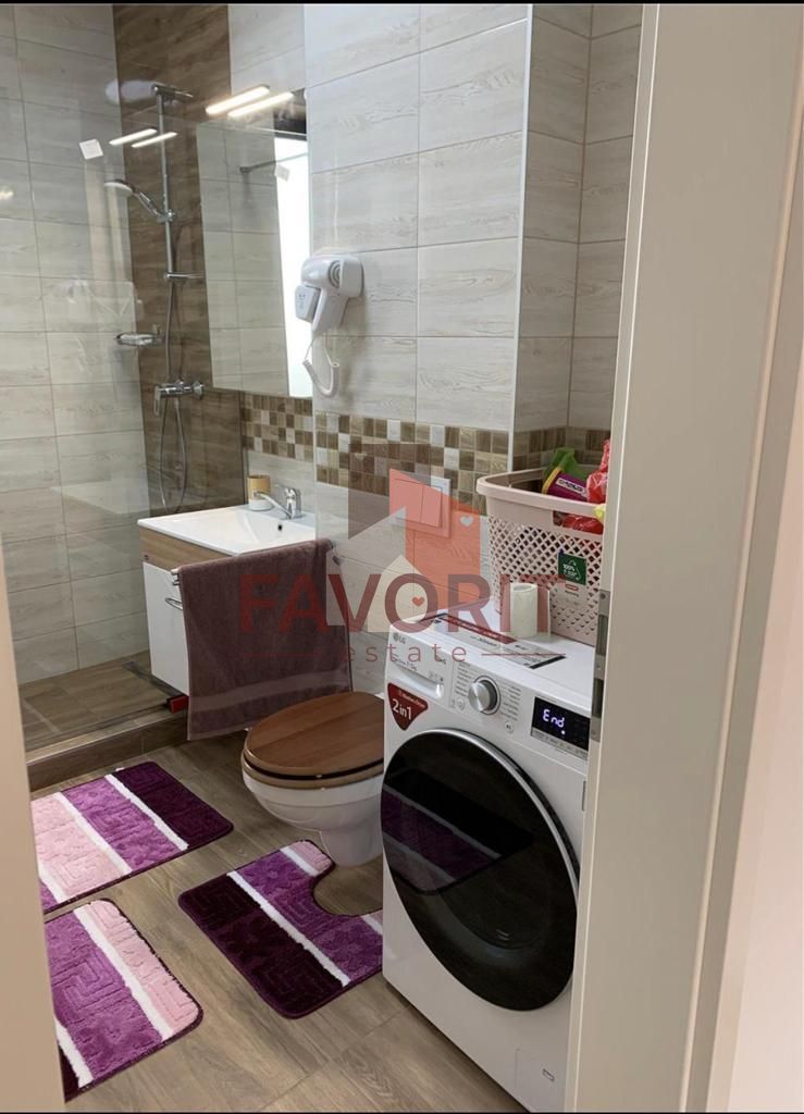 Terasa generoasa. Modern amenajat. - Poză 11