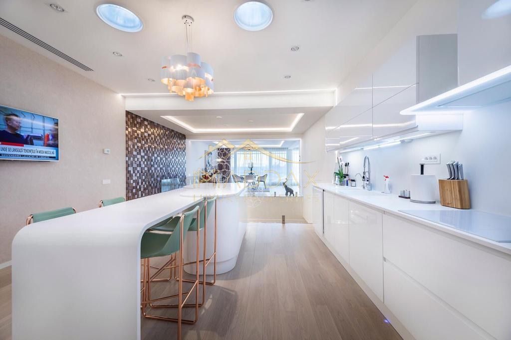 Penthouse cu 5 camere *347mp* + terasa 101mp* // Zona Herastrau - Poză 16