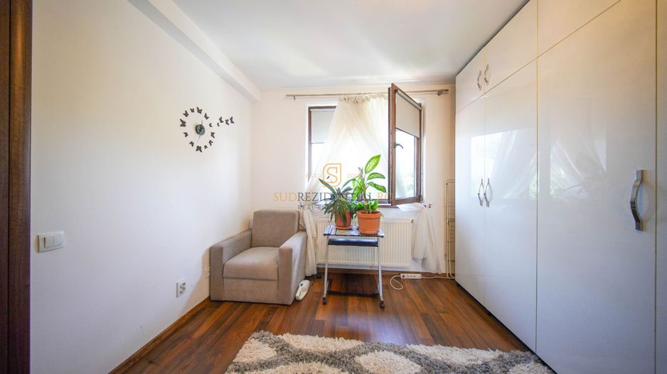 Casa in zona Astrelor, 4 camere, P+1, Comision 0% - Poză 9