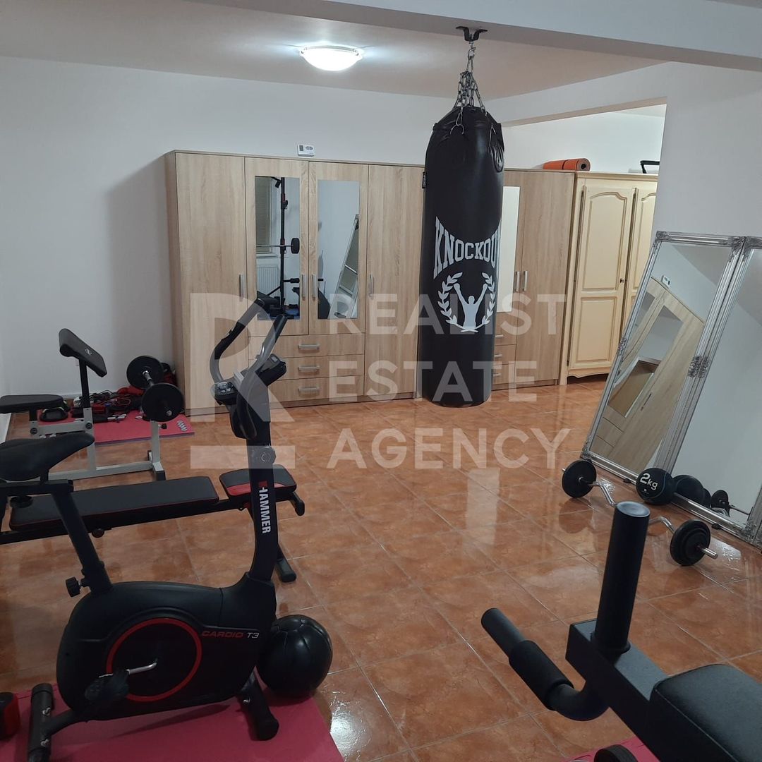 Spațiu comercial de închiriat, 90 mp, complexul Avantgarden, Brașov - Poză 4