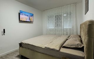 Apartament 3 camere decomandate, boxa, zona BIG - Poză 3