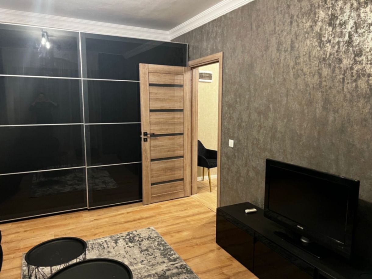 2 Room I Modern I Exigent Plaza - Poză 2