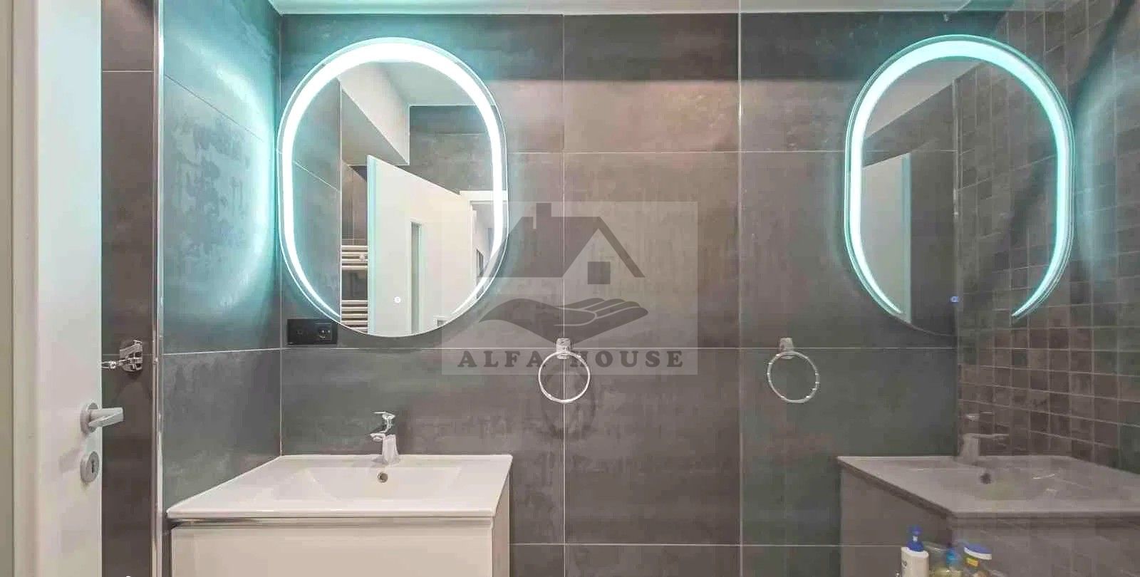 Apartament cu patru camere, Tractorul-Coresi , 116 mp+3 parcari - Poză 10