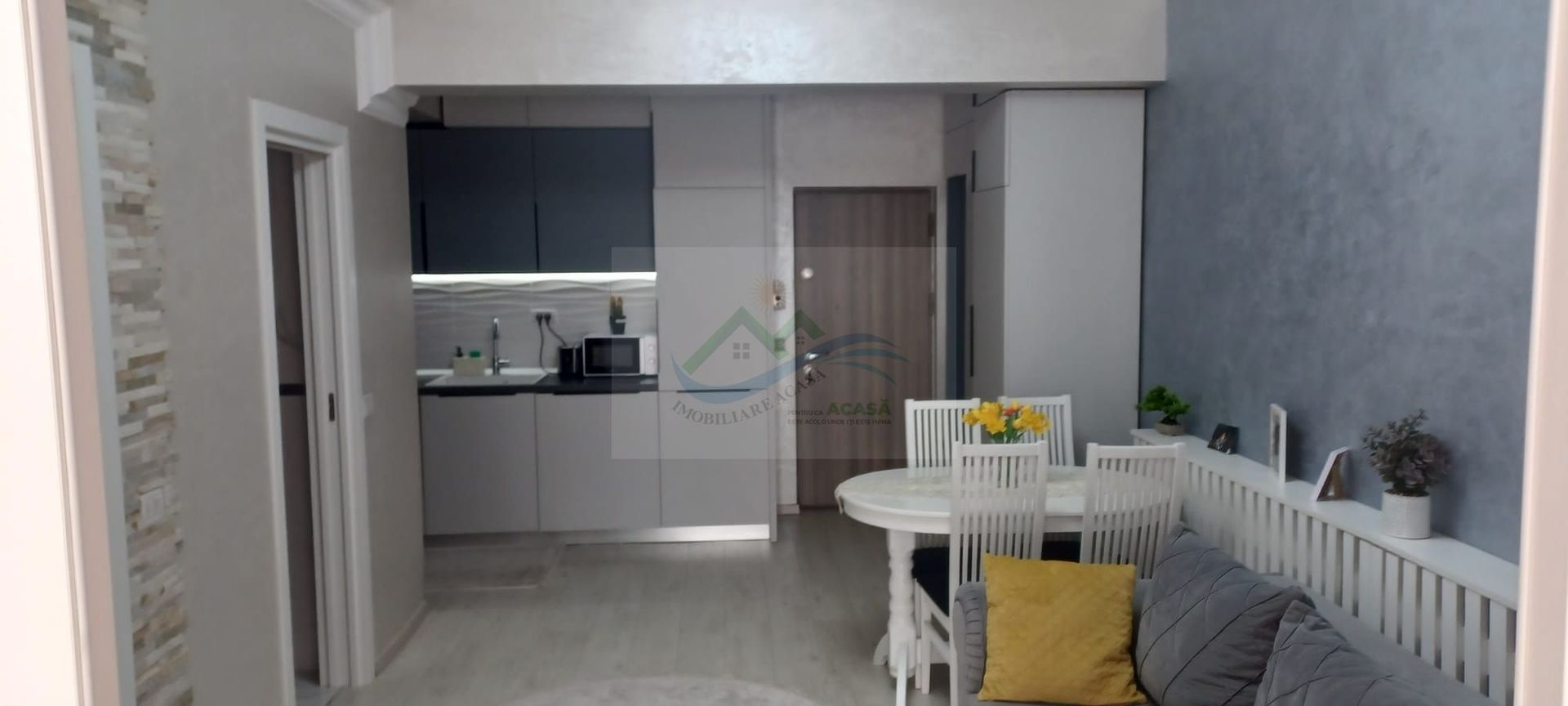 Apartament 2 camere de vânzare . - Poză 2