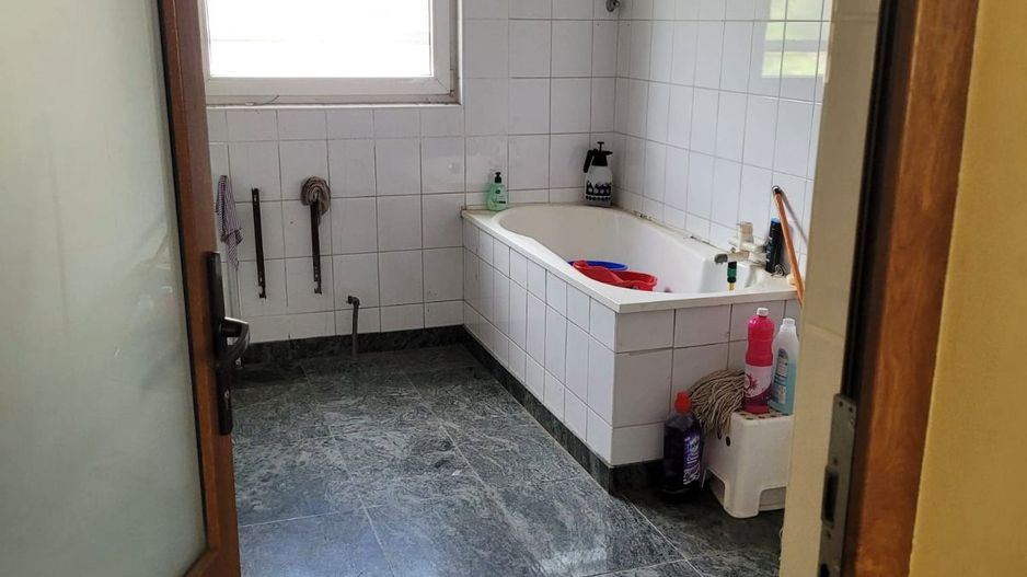 Vilă spațioasă S+P+1E+M | Chitila | Str. 8 Martie - Poză 18