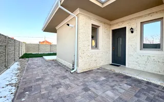 Duplex modern cu grădină, la intrare în Moșnița Nouă - Poză 28
