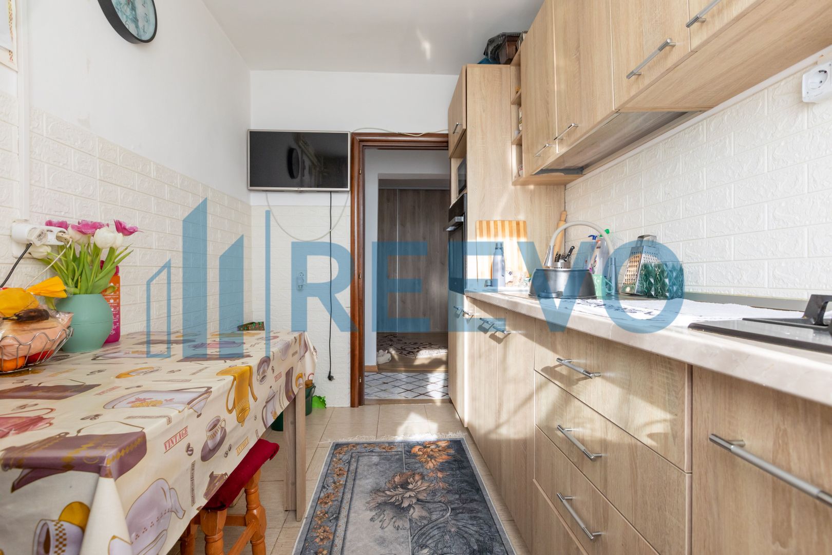 Apartament de vanzare cu doua camere, decomandat - str Cornisa Bistritei Bacau! - Poză 8