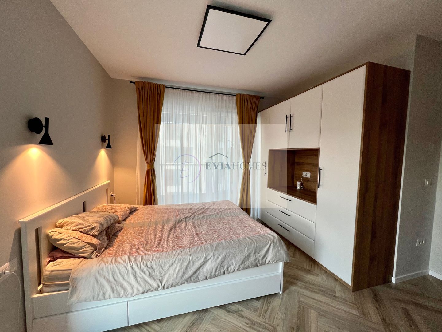 3 camere/ 2 băi/ Zona Vivo - Poză 1