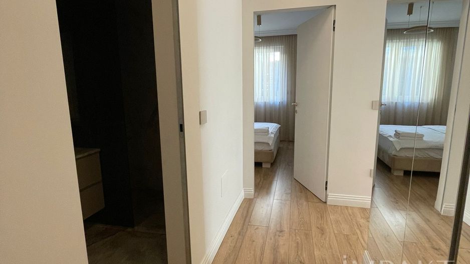 Apartament superb de locuit sau investitie in zona centrala cu 3 camere! - Poză 10