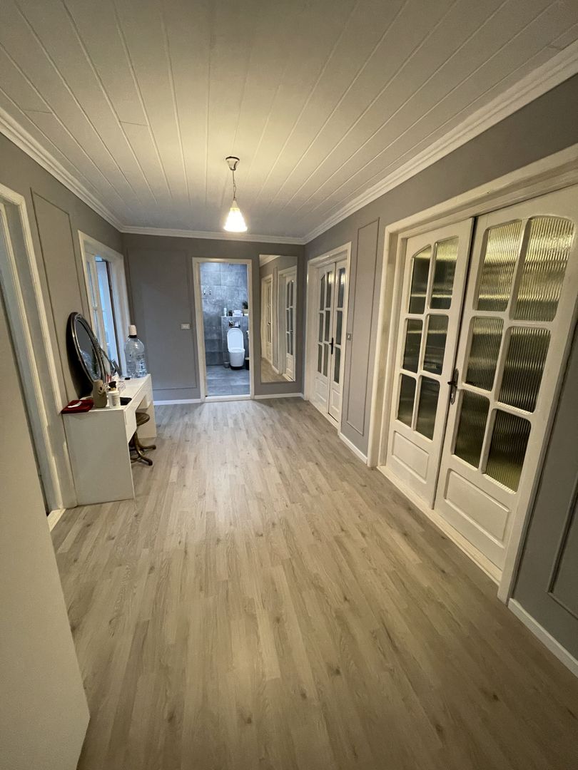 Casa S+P+E+M | 605 mp utili | 10 camere | 3 bucatarii | 4 bai | 3 terase | Garaj - Poză 4