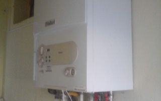 BRASADAS vinde casa cu etaj 4 cam 4 ari in zona 14 Mai. - Poză 8