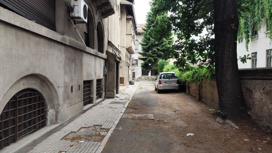 De vanzare apartament 2 camere Piata Victoriei cu parcare sect 1 - Poză 7