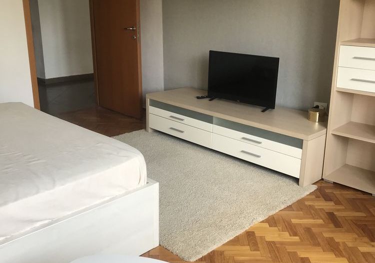 De Inchiriat Garsonieră Unirii - Rond Alba Iulia - Poză 2