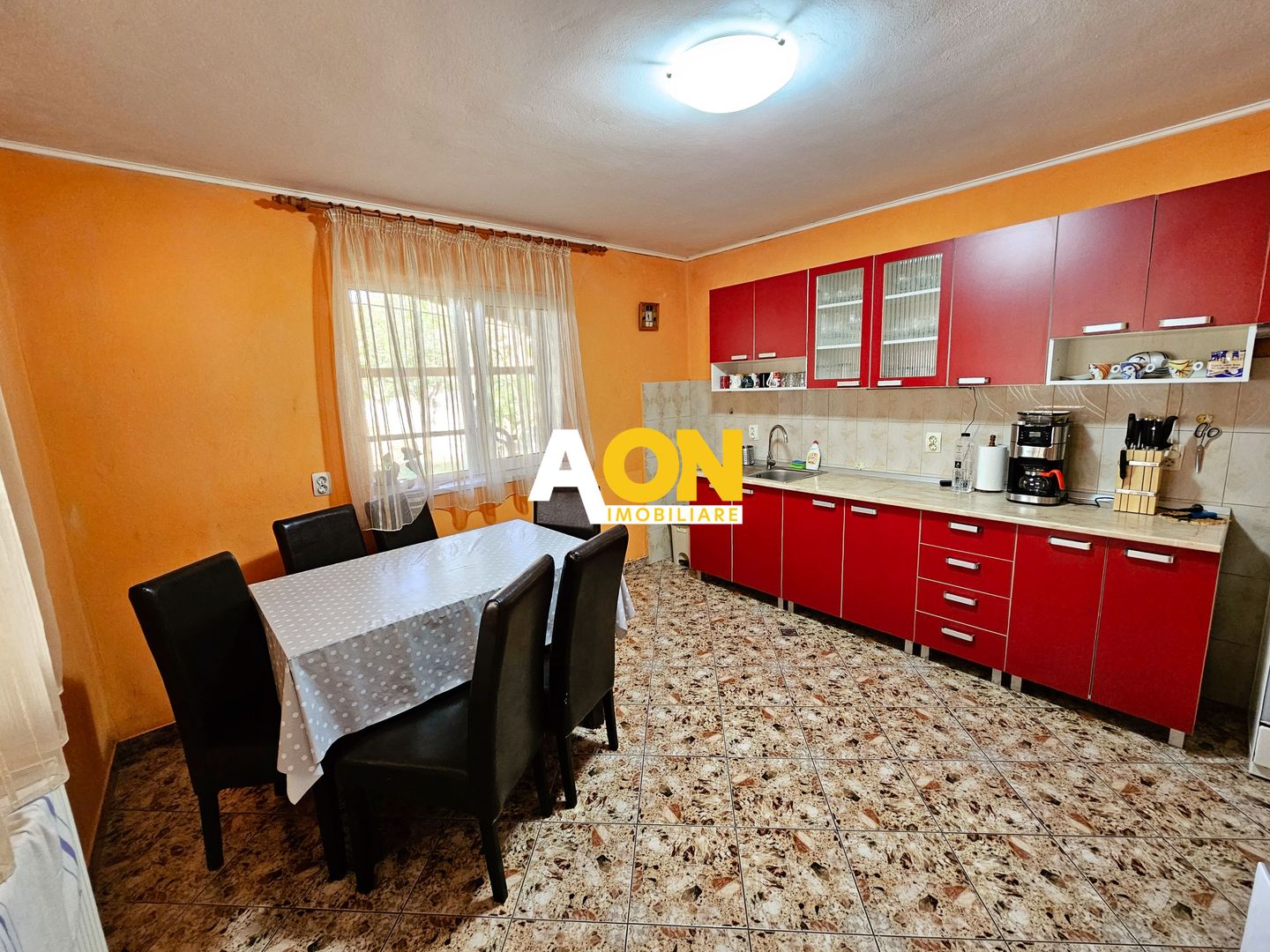 Casa D+P+M, 4 camere, garaj, 820 mp teren, Micesti - Poză 7