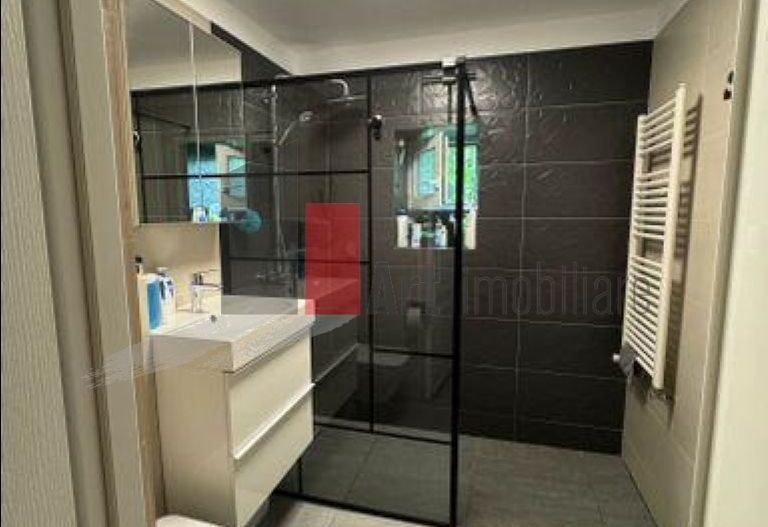 vand apartament 2 camere bld tineretului - Poză 1