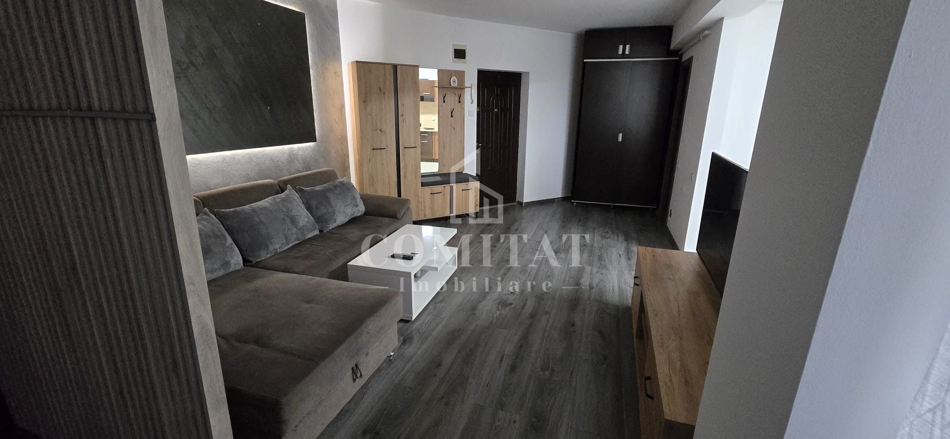 Apartament la cheie | Etaj intermediar | Zona Hotelului Paradis - Poză 2